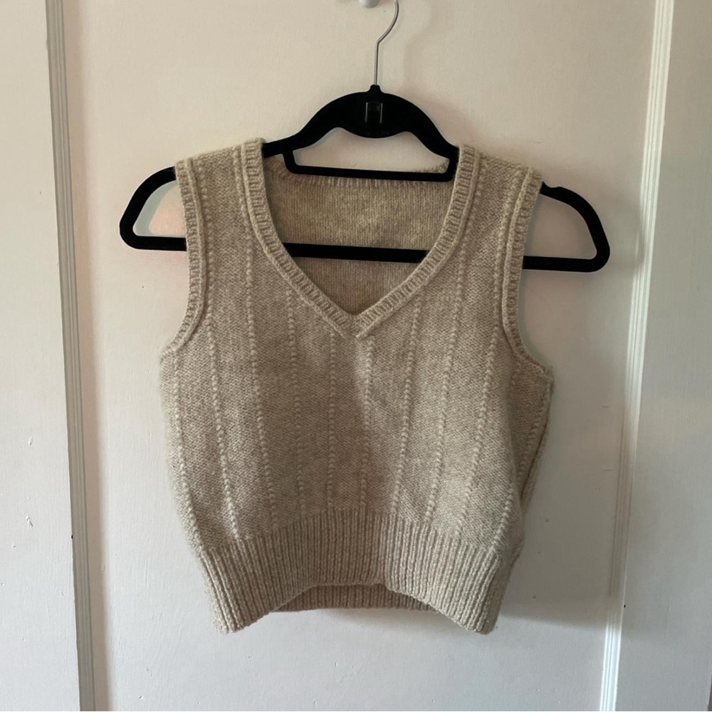 Vintage Cream sweater vest XS